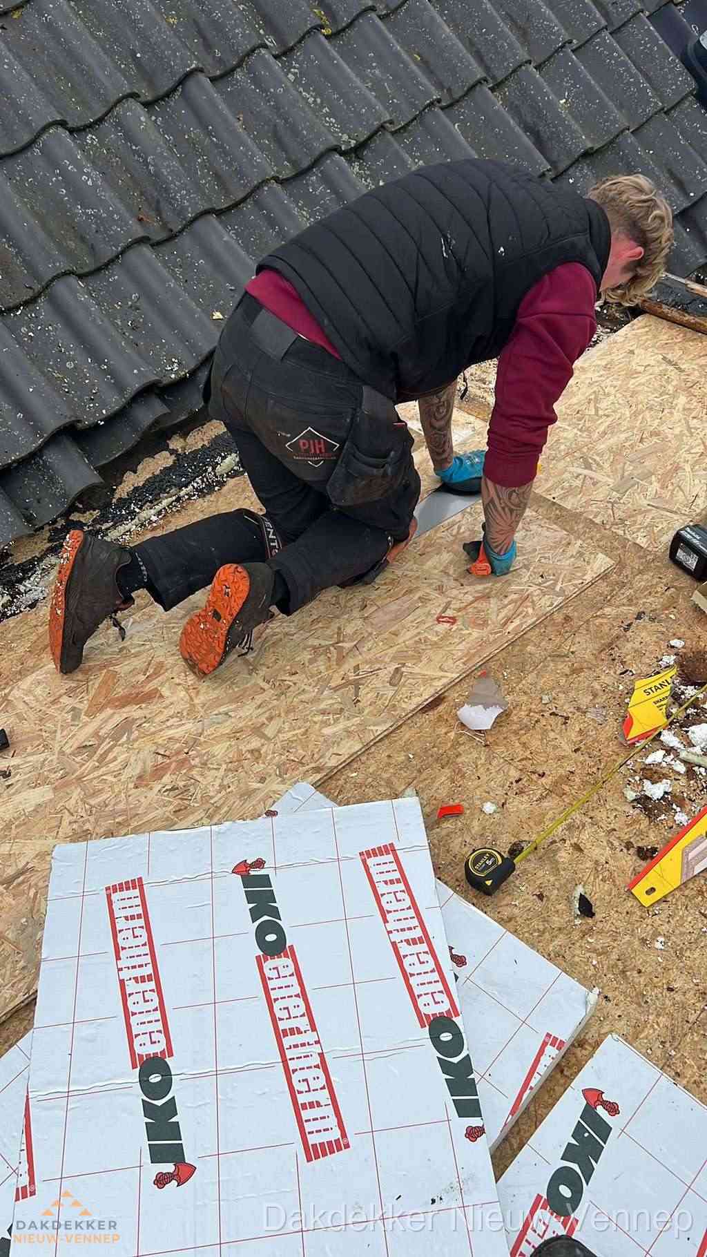 Dak Isoleren Nieuwvennep