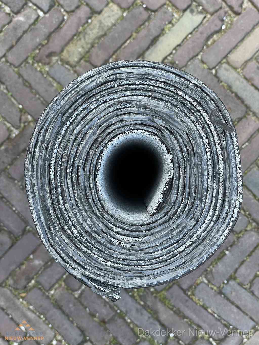 Rol EPDM dakbedekking materiaal voor plat dak in Nieuw-Vennep Rol EPDM dakbedekking materiaal voor plat dak in Nieuw-Vennep